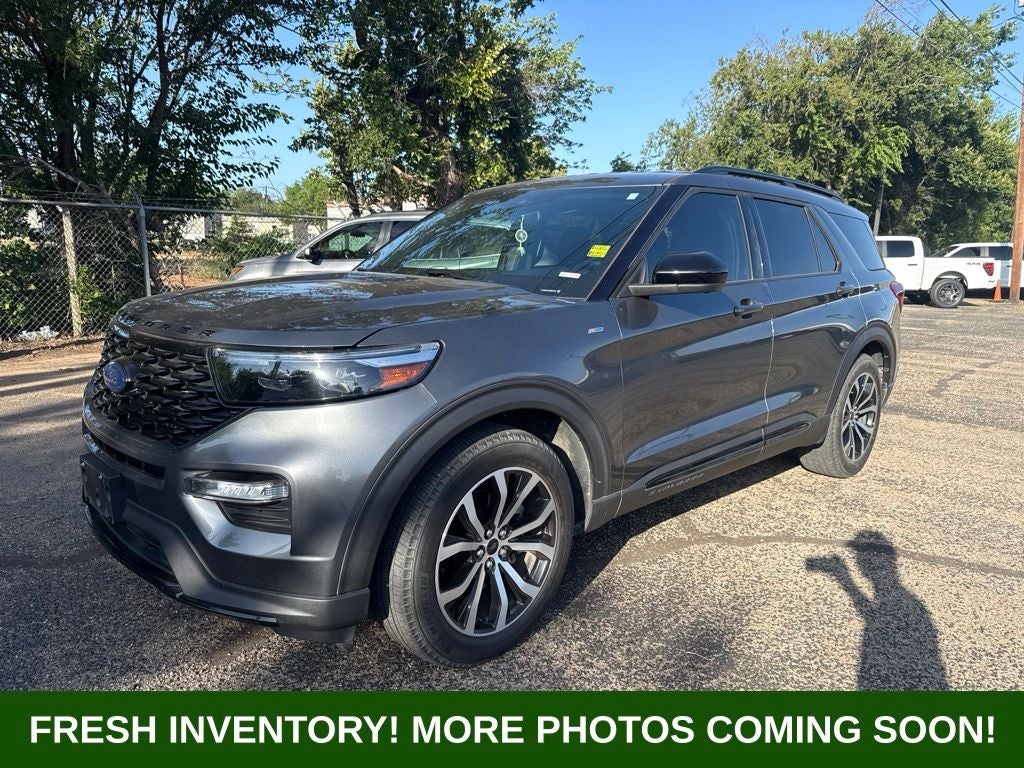 2022 Ford Explorer ST-Line
