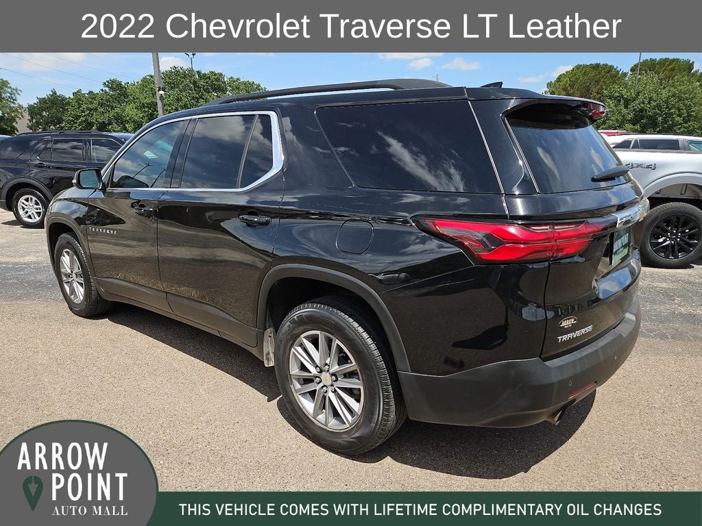 2022 Chevrolet Traverse LT Leather
