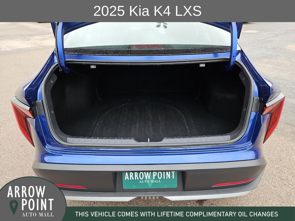 2025 Kia K4 LXS