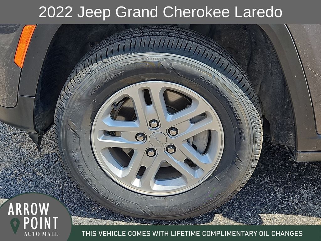 2022 Jeep Grand Cherokee Laredo