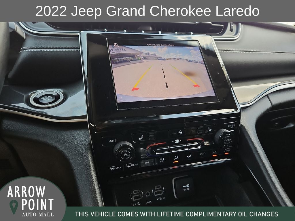 2022 Jeep Grand Cherokee Laredo