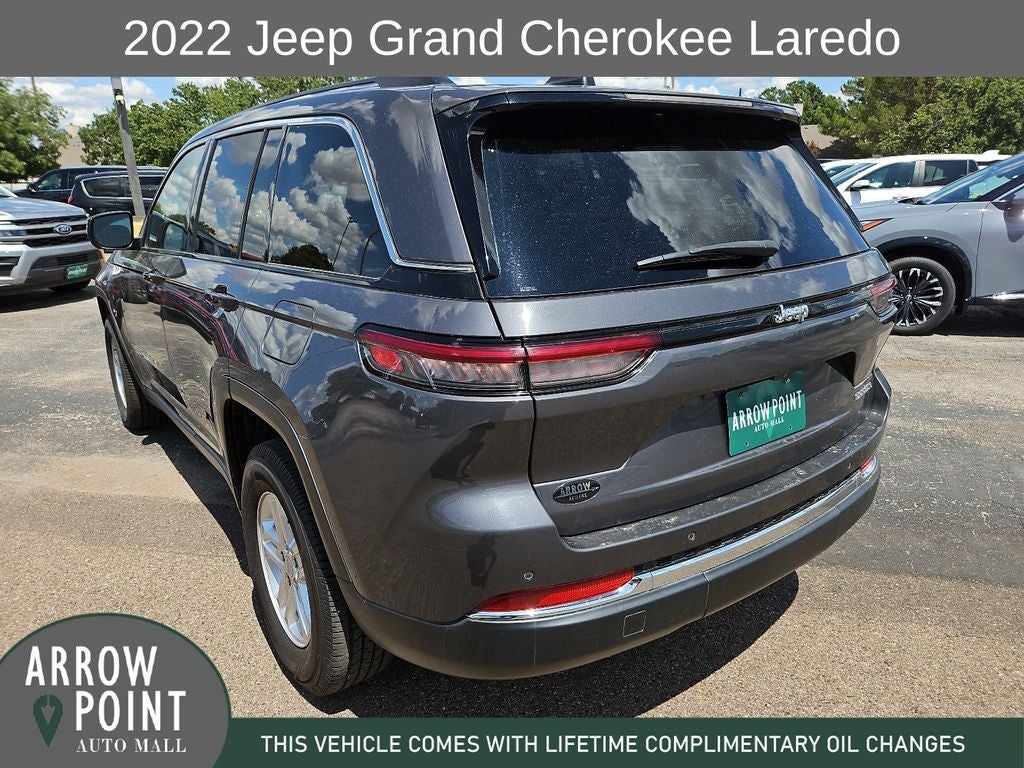 2022 Jeep Grand Cherokee Laredo