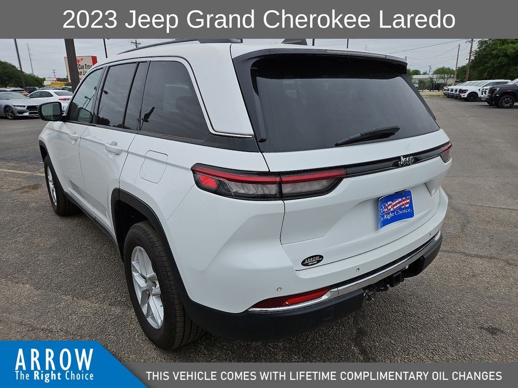 2023 Jeep Grand Cherokee Laredo