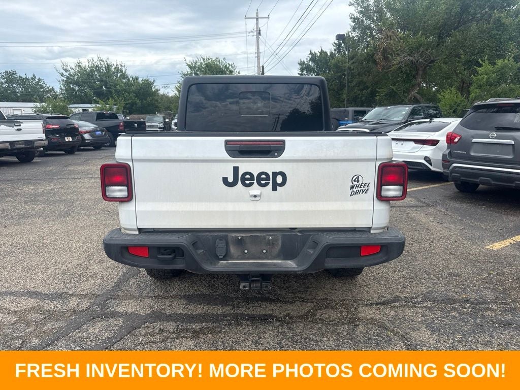 2023 Jeep Gladiator Willys
