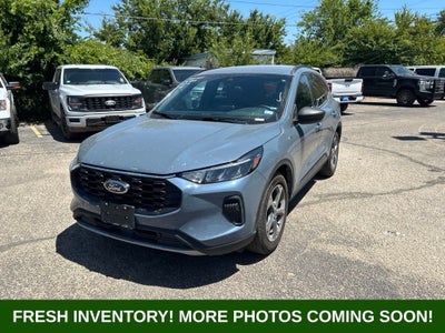 2025 Ford Escape ST-Line