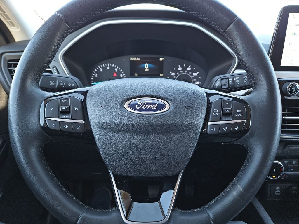 2022 Ford Escape SEL