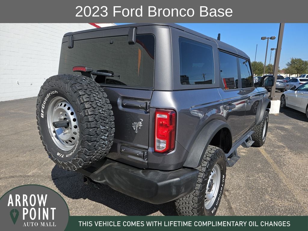 2023 Ford Bronco Base