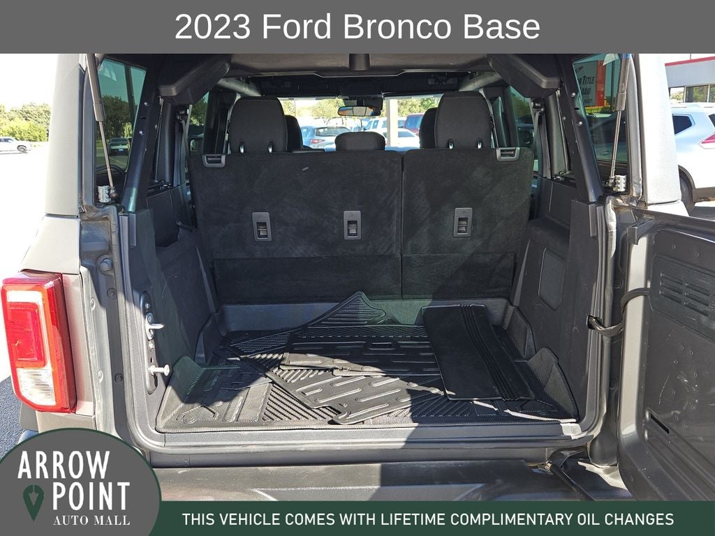 2023 Ford Bronco Base