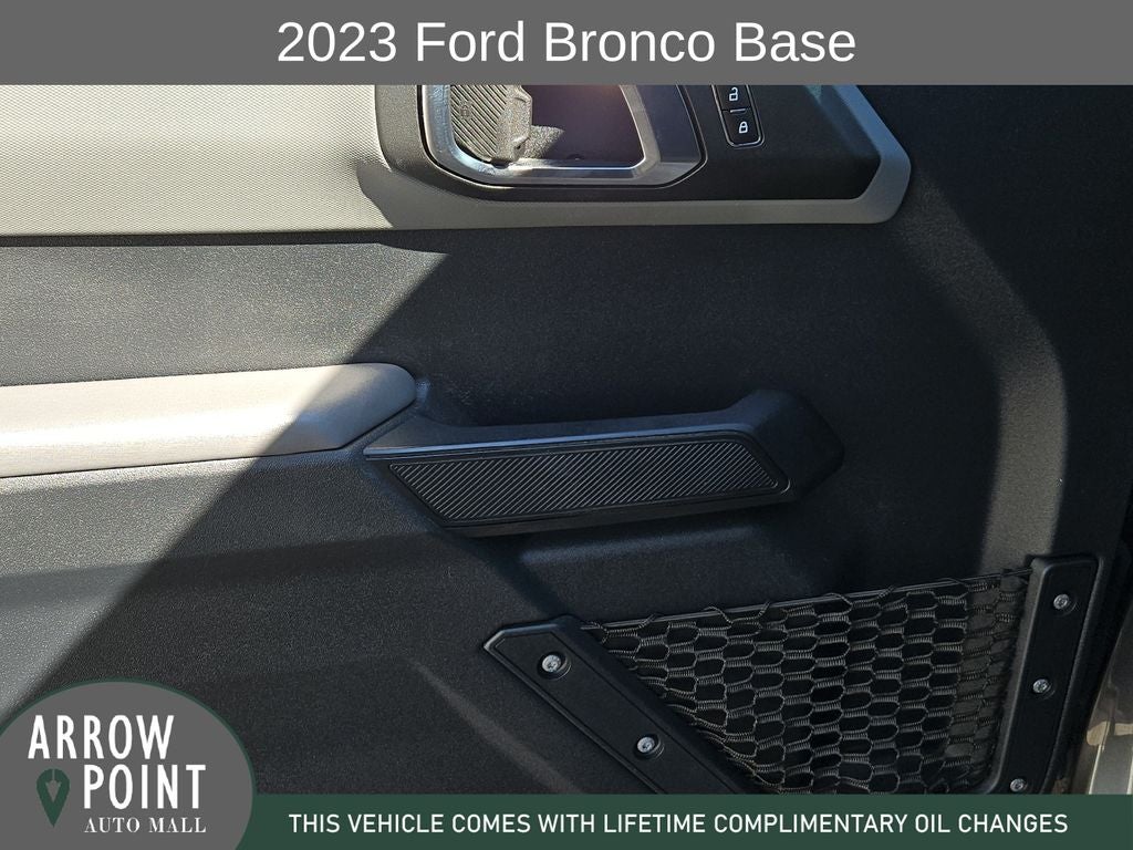 2023 Ford Bronco Base