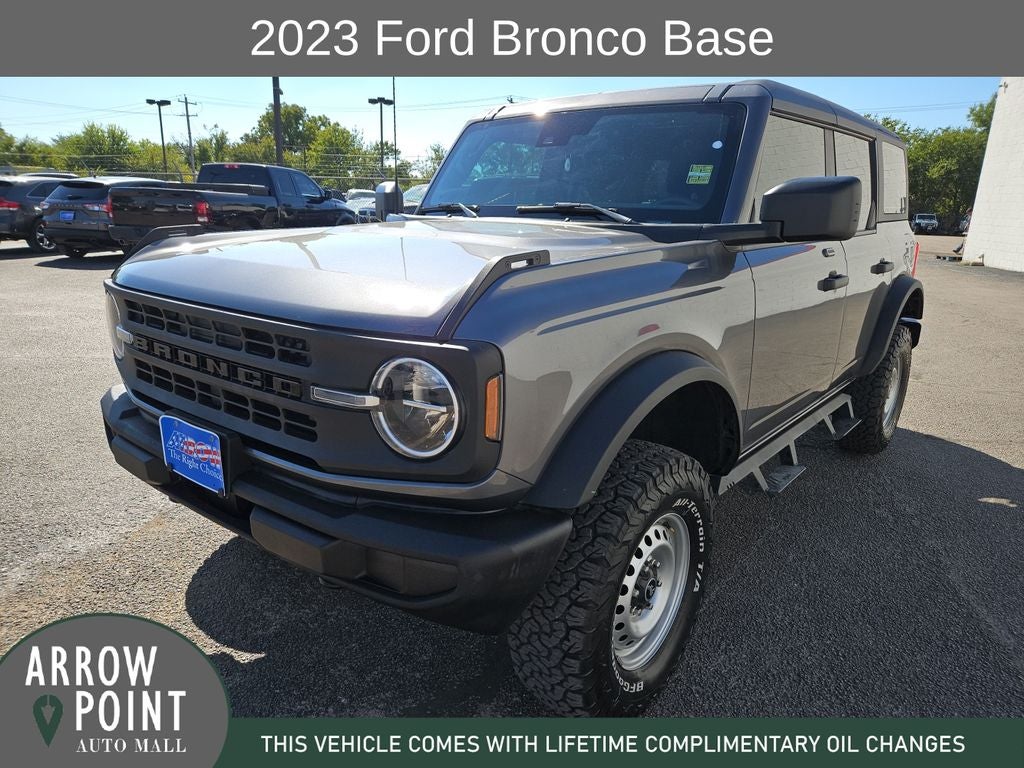 2023 Ford Bronco Base