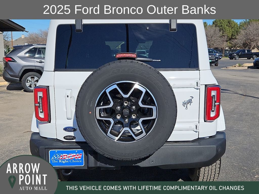 2025 Ford Bronco Outer Banks
