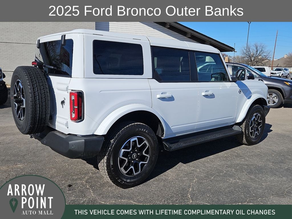 2025 Ford Bronco Outer Banks
