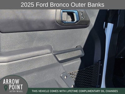 2025 Ford Bronco Outer Banks