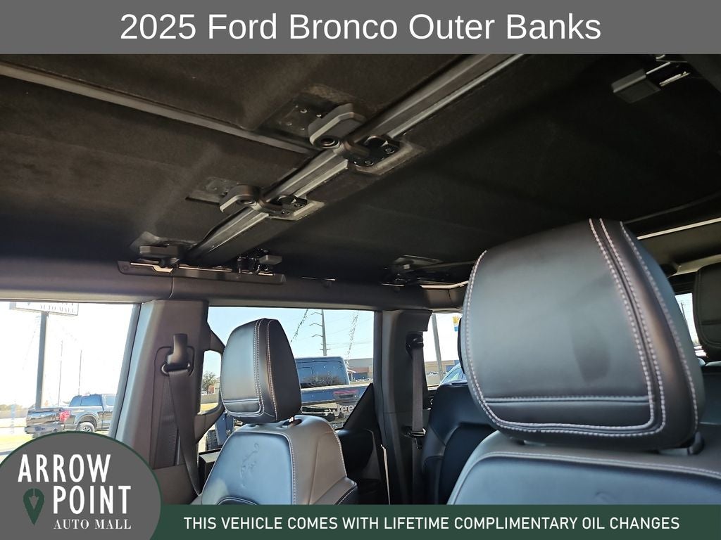 2025 Ford Bronco Outer Banks