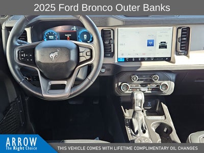 2025 Ford Bronco Outer Banks