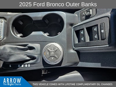 2025 Ford Bronco Outer Banks