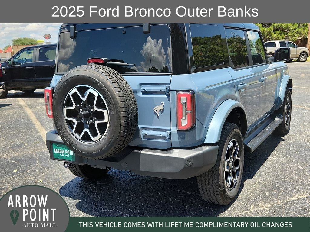 2025 Ford Bronco Outer Banks