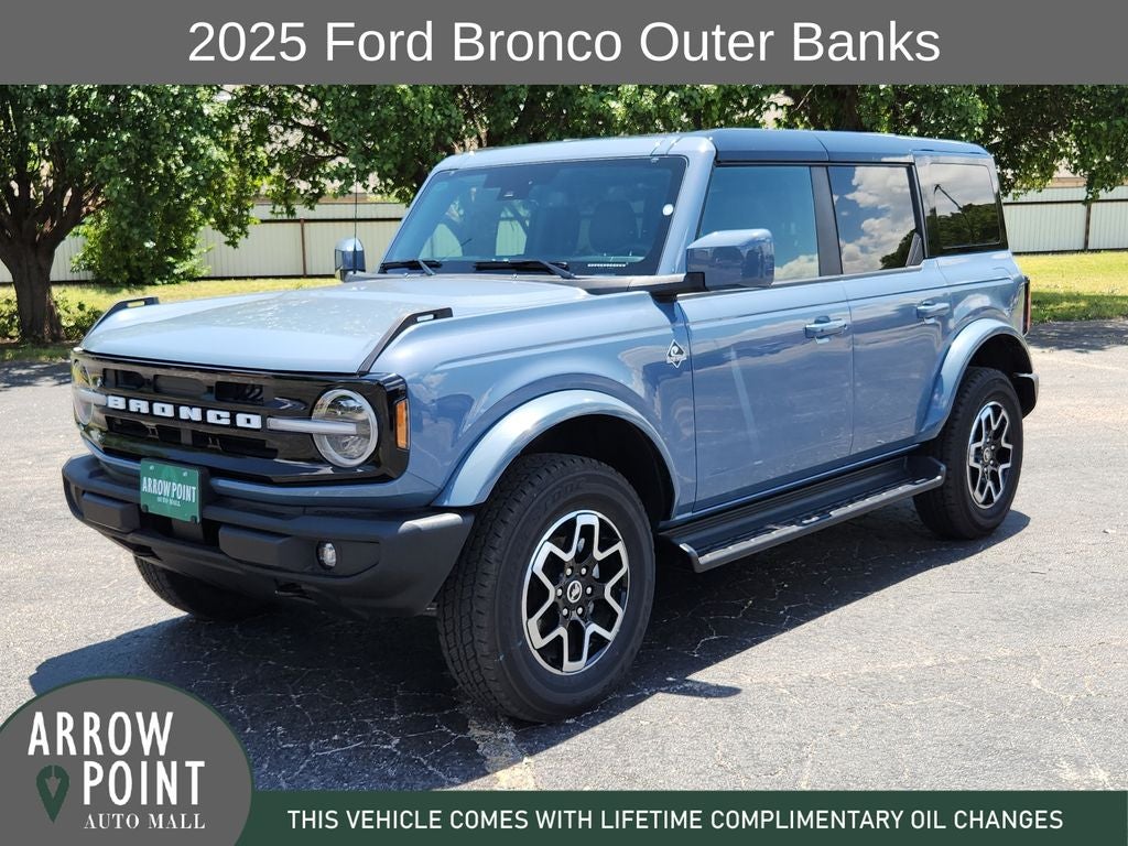 2025 Ford Bronco Outer Banks