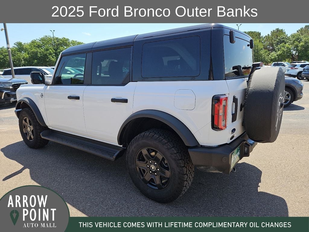 2025 Ford Bronco Outer Banks