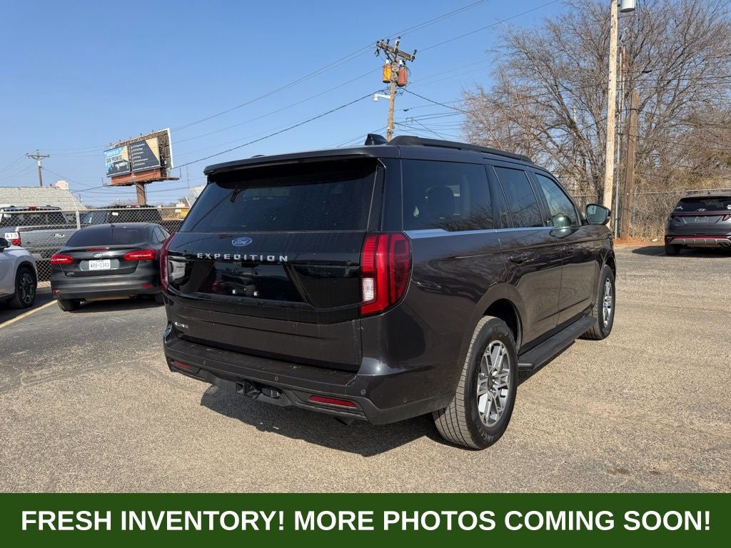 2025 Ford Expedition Active