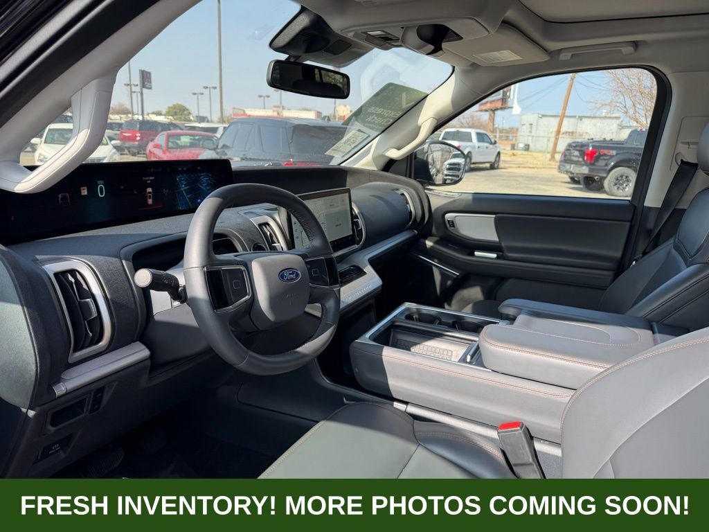 2025 Ford Expedition Active