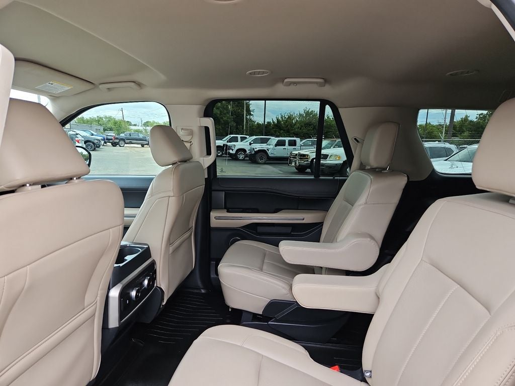 2022 Ford Expedition XLT