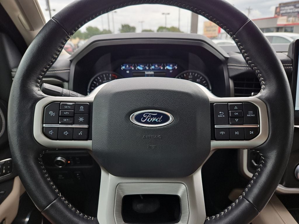 2022 Ford Expedition XLT