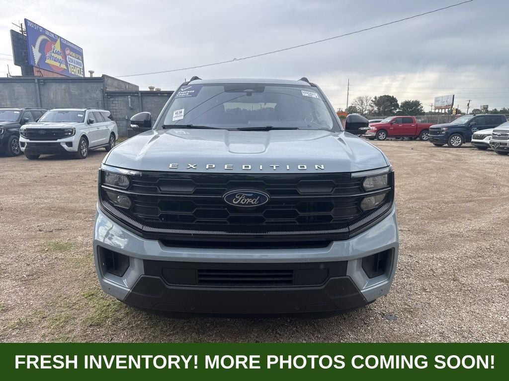 2025 Ford Expedition Active