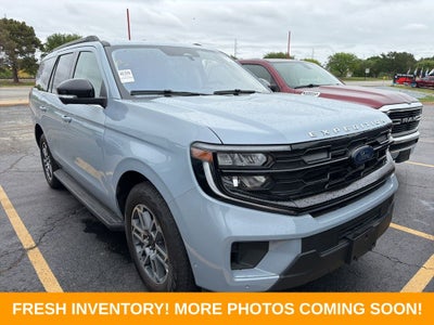 2025 Ford Expedition Active