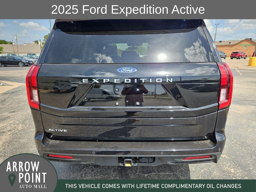 2025 Ford Expedition Active