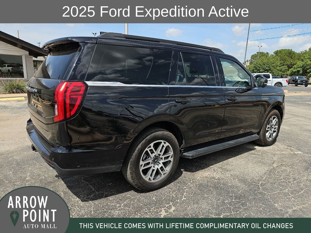 2025 Ford Expedition Active