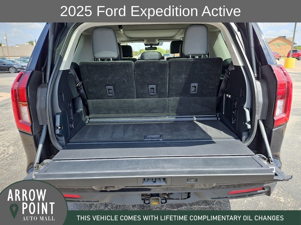 2025 Ford Expedition Active