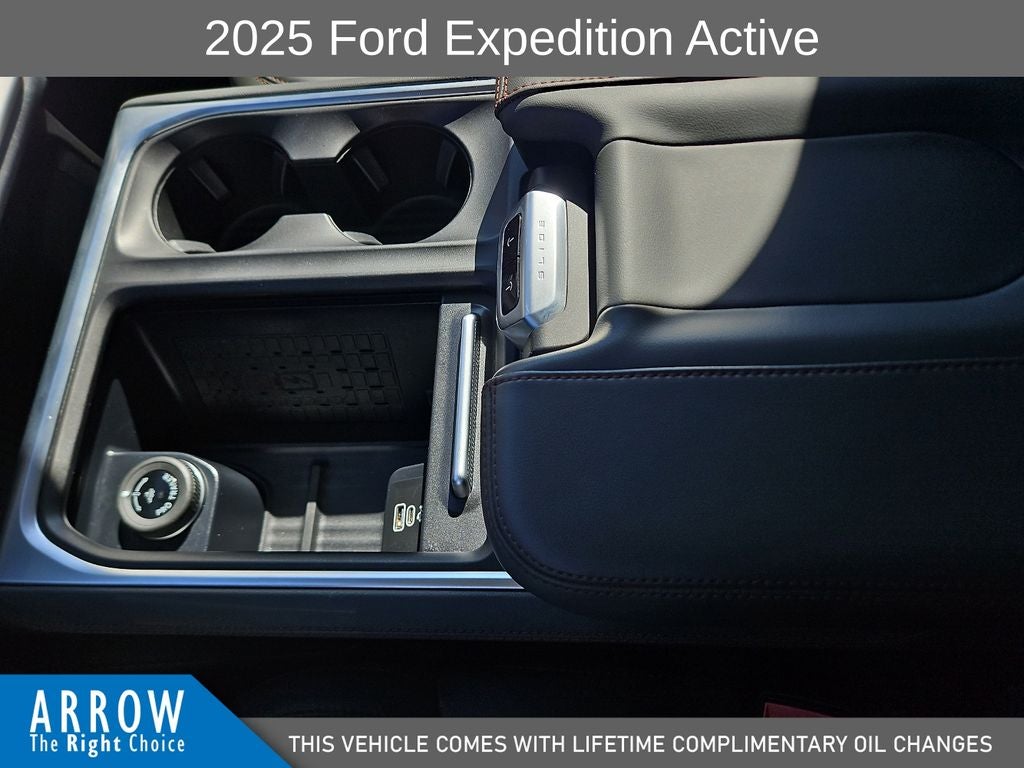 2025 Ford Expedition Active
