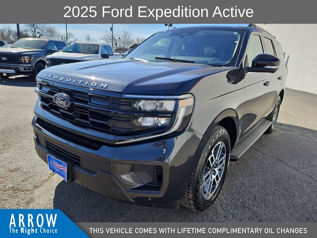 2025 Ford Expedition Active