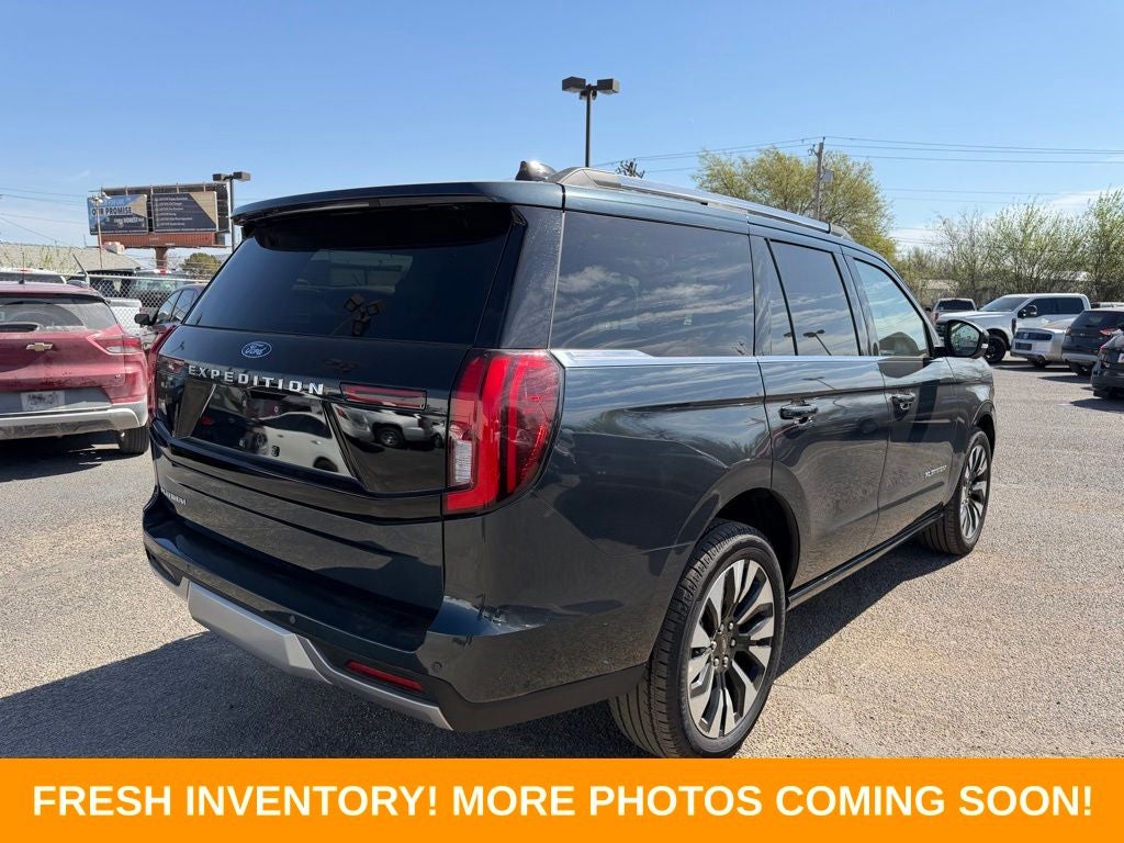 2025 Ford Expedition Platinum