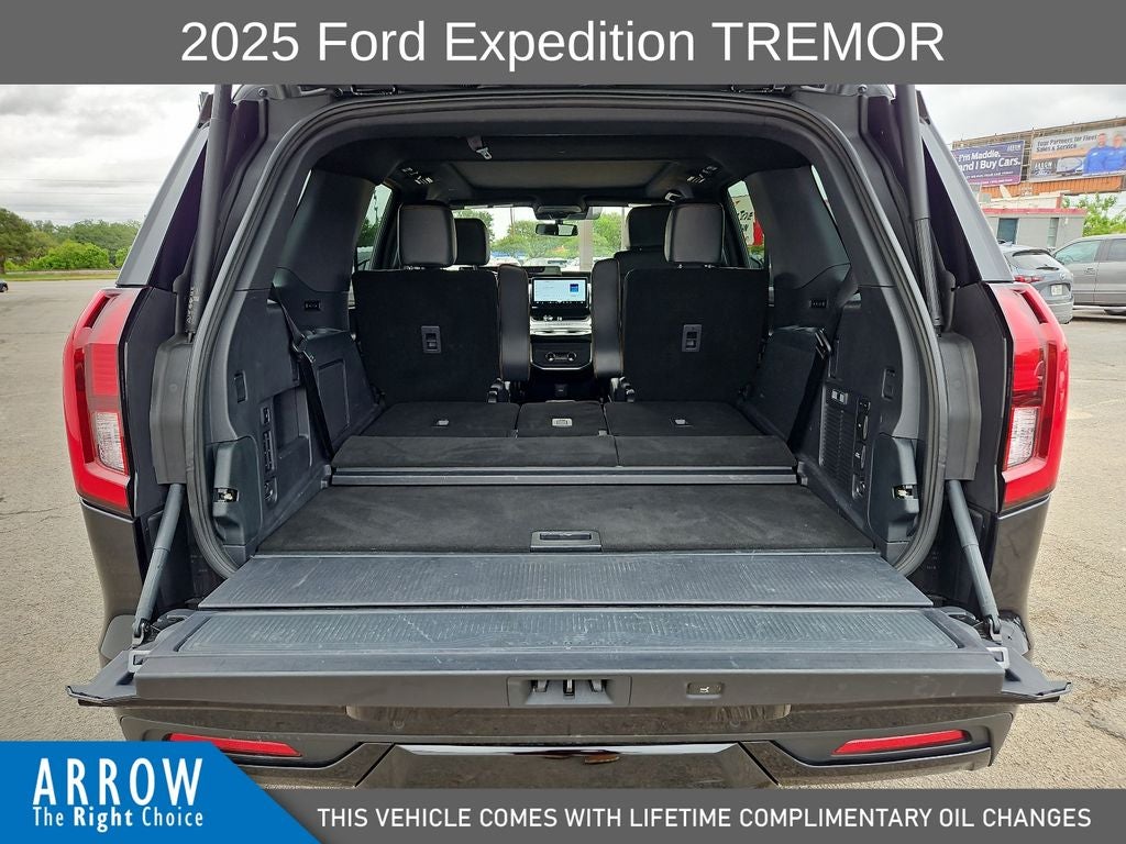 2025 Ford Expedition Tremor
