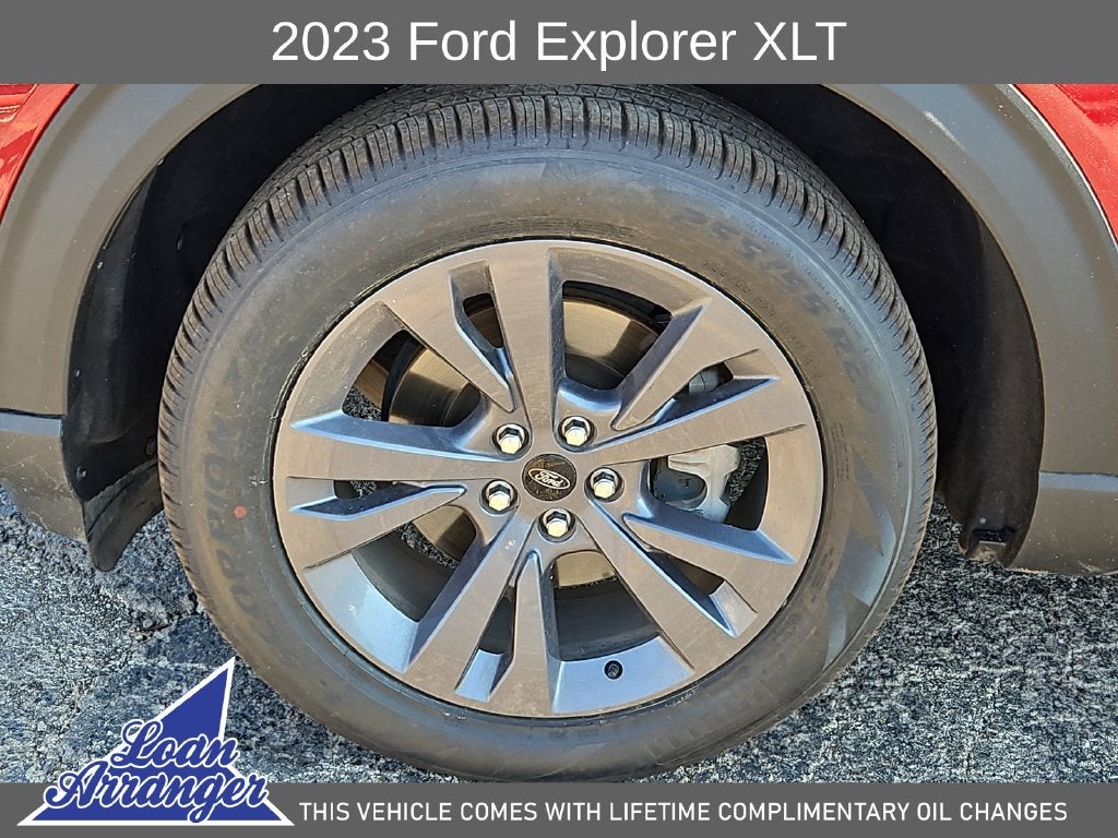 2023 Ford Explorer XLT