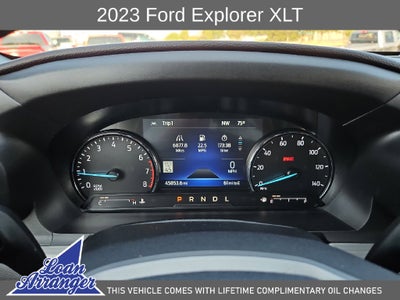 2023 Ford Explorer XLT