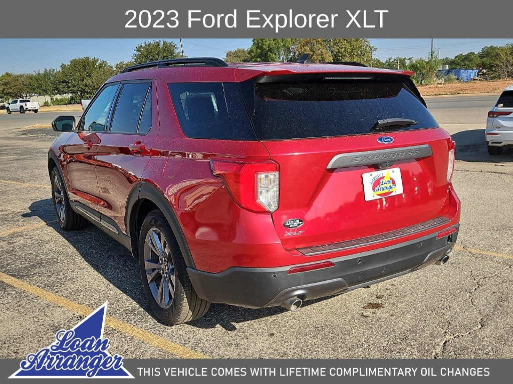 2023 Ford Explorer XLT