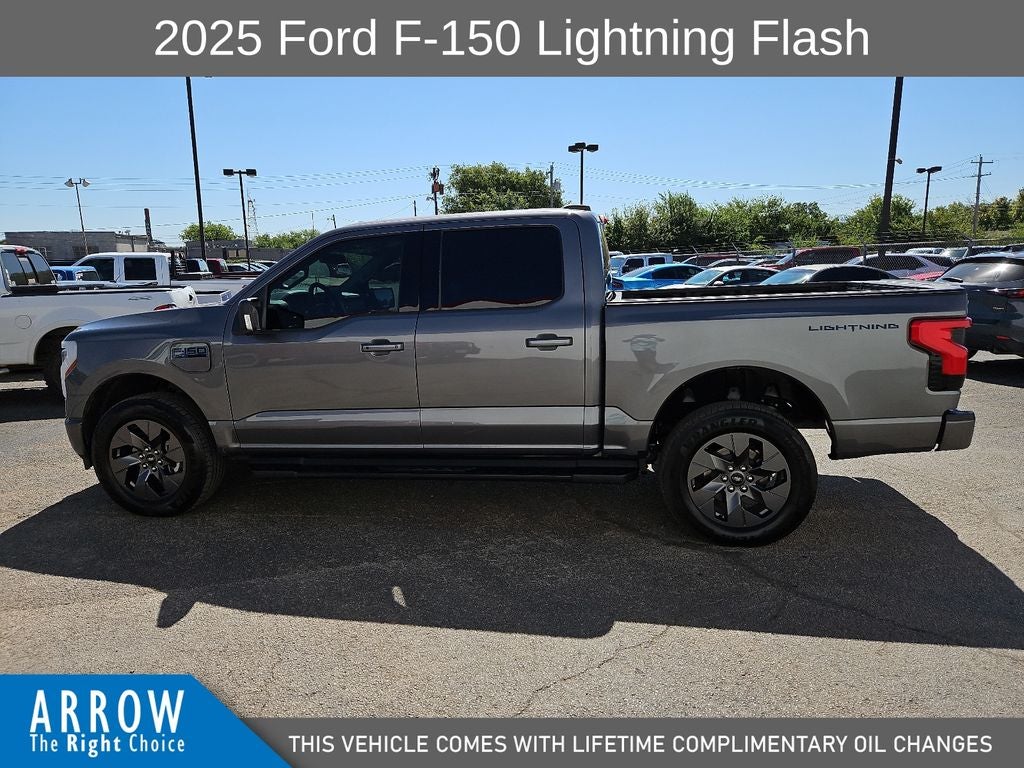 2025 Ford F-150 Lightning Flash
