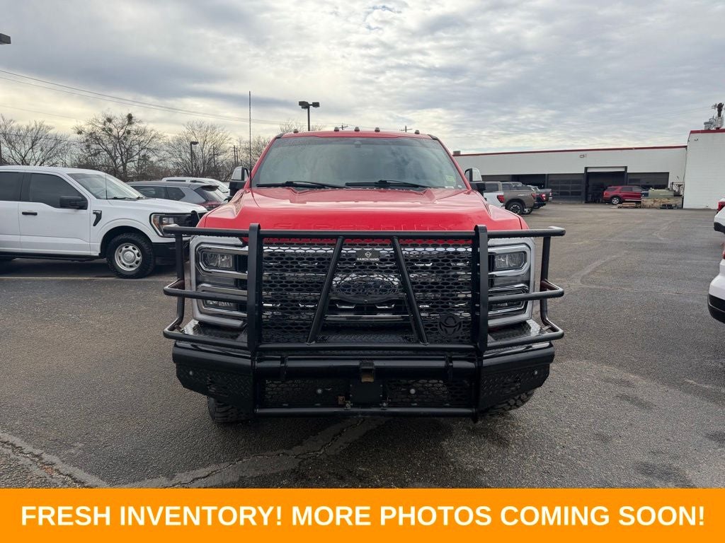 2023 Ford F-350SD Lariat