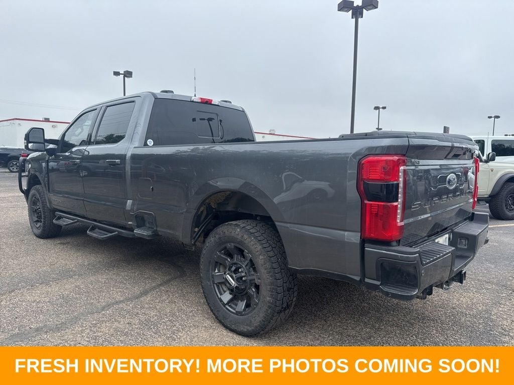 2023 Ford F-350SD Lariat