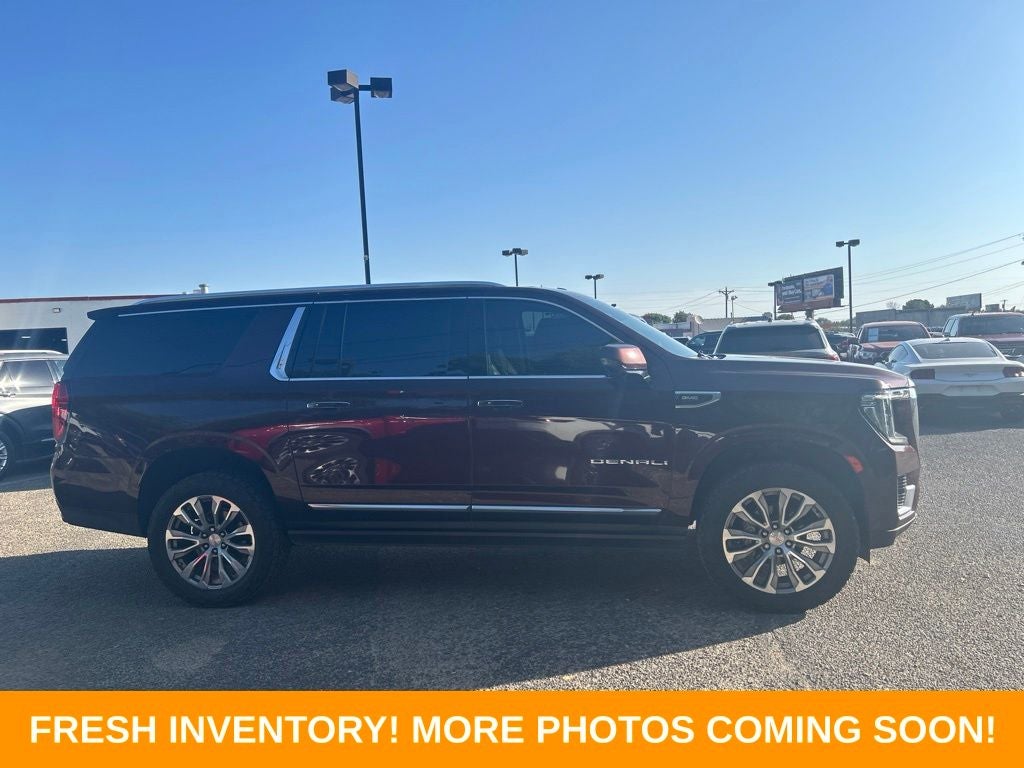 2022 GMC Yukon XL Denali