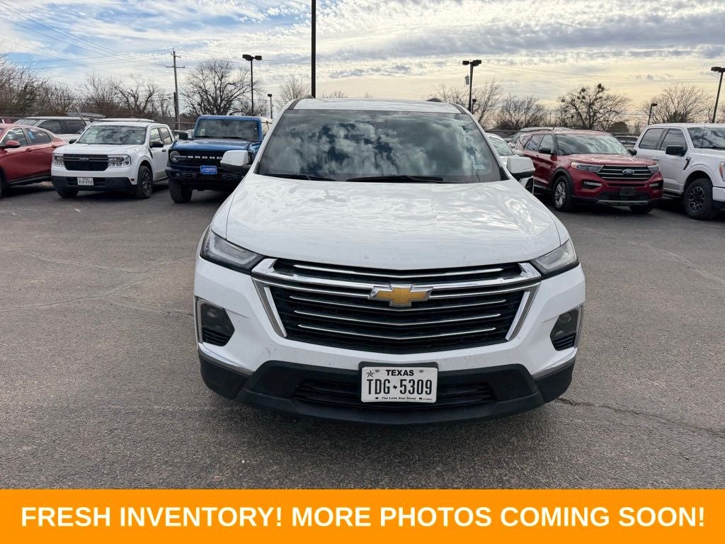 2023 Chevrolet Traverse LT Leather