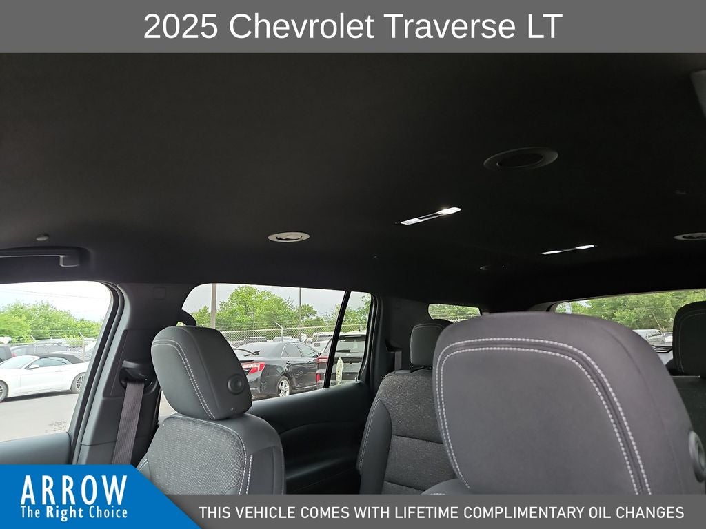 2025 Chevrolet Traverse LT 2LT