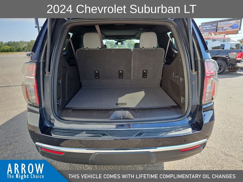 2024 Chevrolet Suburban LT