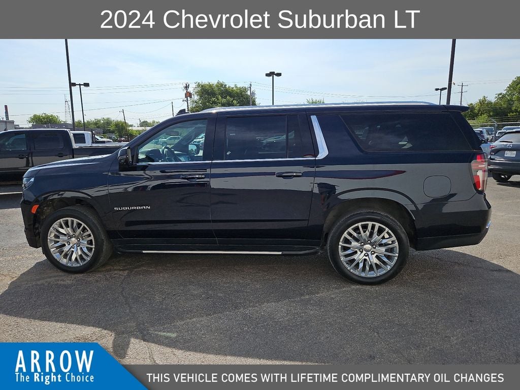 2024 Chevrolet Suburban LT