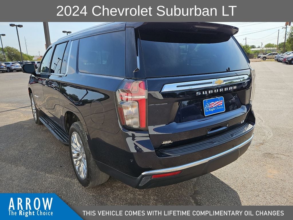 2024 Chevrolet Suburban LT