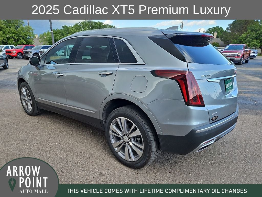 2025 Cadillac XT5 Premium Luxury