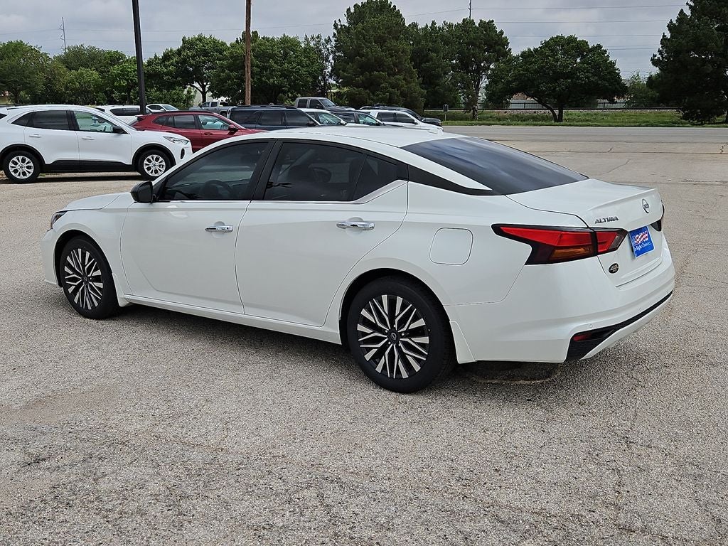 2024 Nissan Altima 2.5 SV